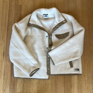 Short fleece jacket